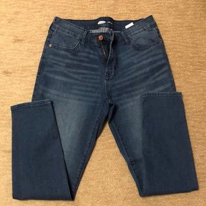 Old Navy Super Skinny Jeans